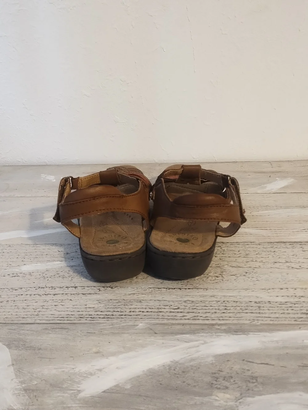 Earth Origins weiltek system Women Brown Leather Strappy Comfort Sandals Size8.5